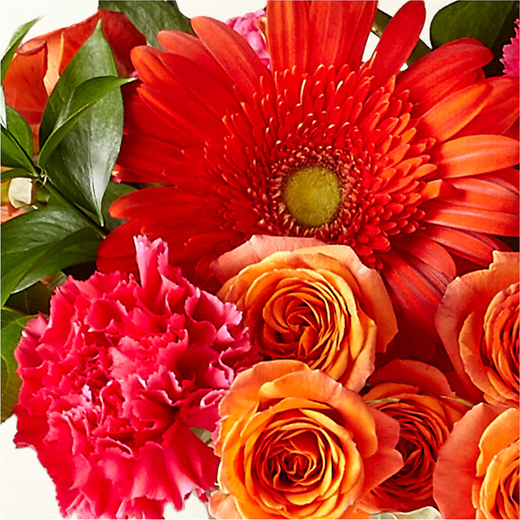 Florist Designed Mixed Bouquet – Edgewood Florist, Lachine PQ