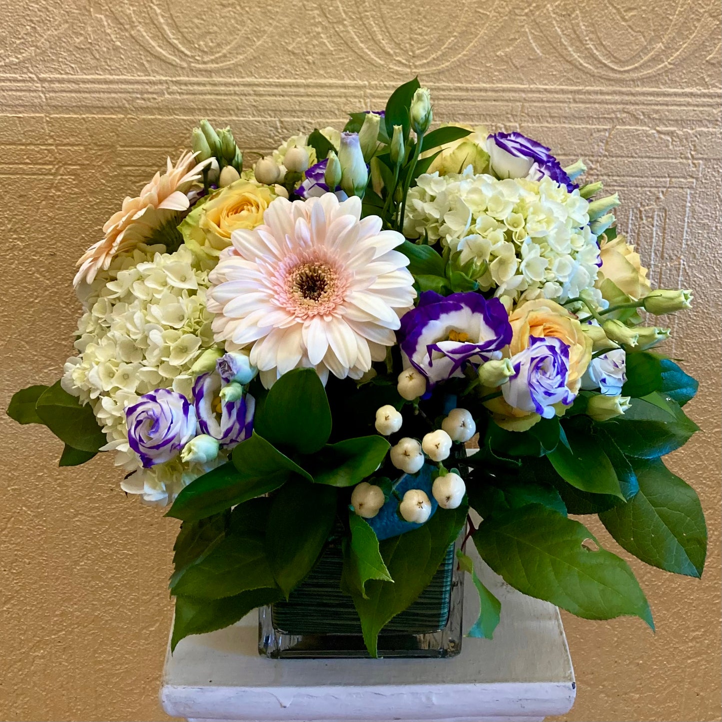 Soft Meadow – Edgewood Florist, Lachine PQ