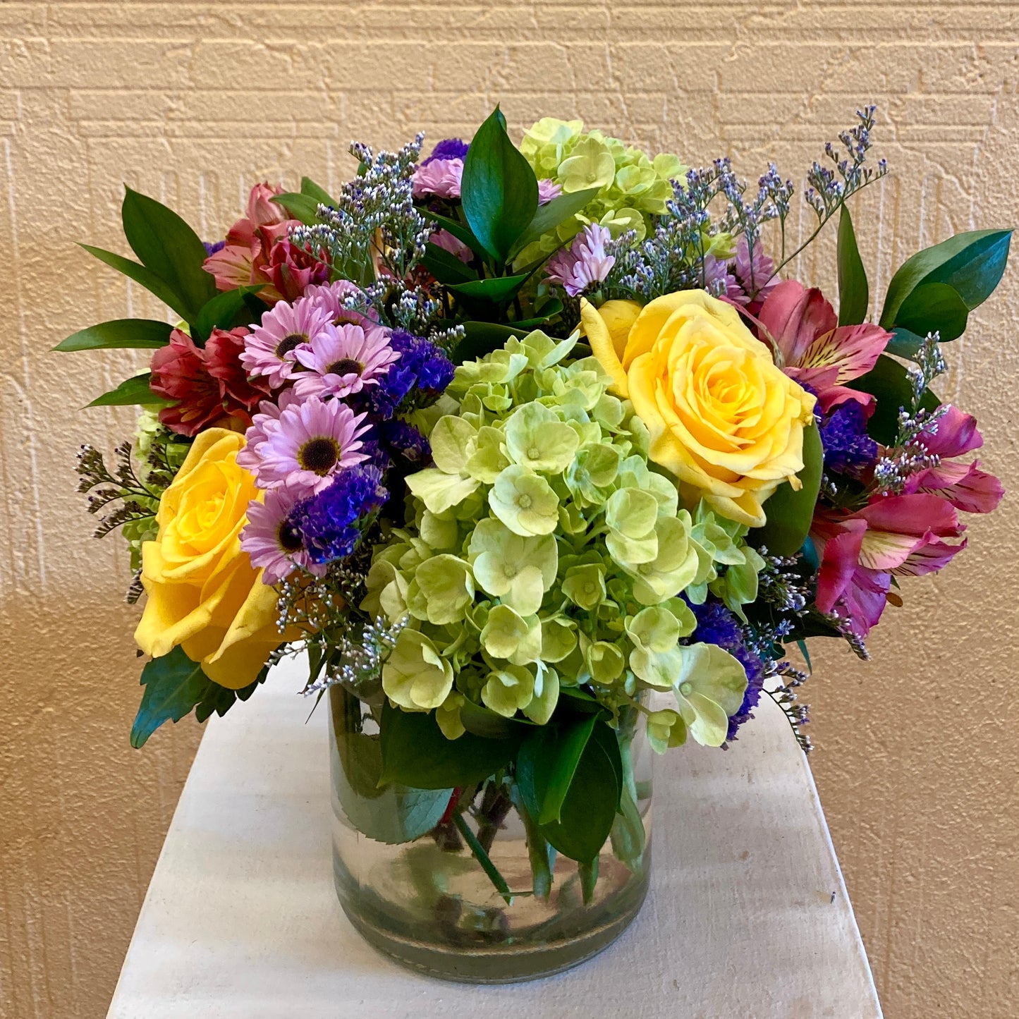 Pretty Perfect – Edgewood Florist, Lachine PQ