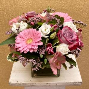 Affectionately – Edgewood Florist, Lachine PQ